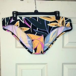 Kona Sol Black & Pink Tropical Bottoms 16-18